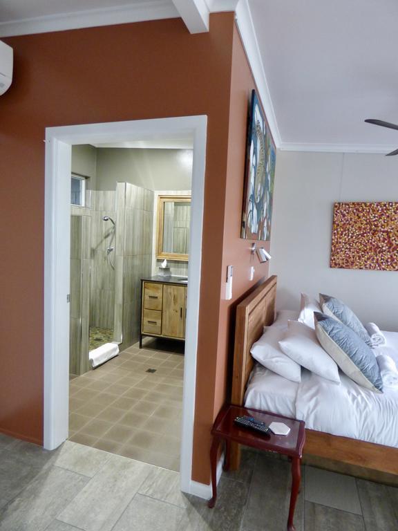 Arthouse Beachfront Accommodation Емералд Бийч Екстериор снимка