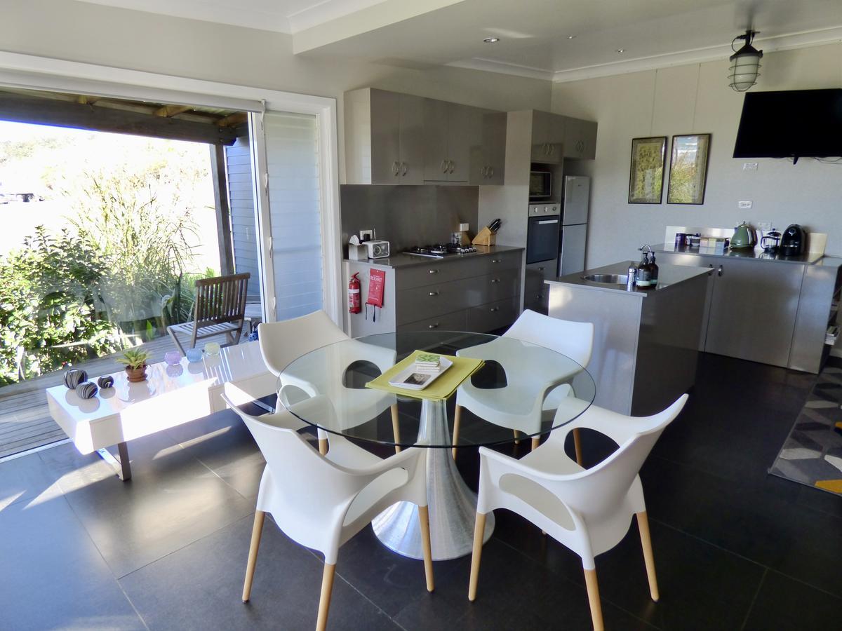 Arthouse Beachfront Accommodation Емералд Бийч Екстериор снимка